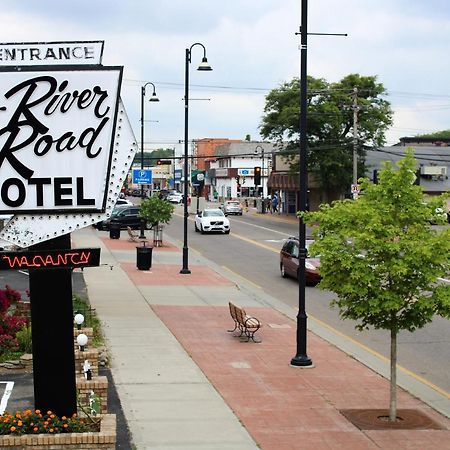 River Road Motel Wisconsin Dells Extérieur photo