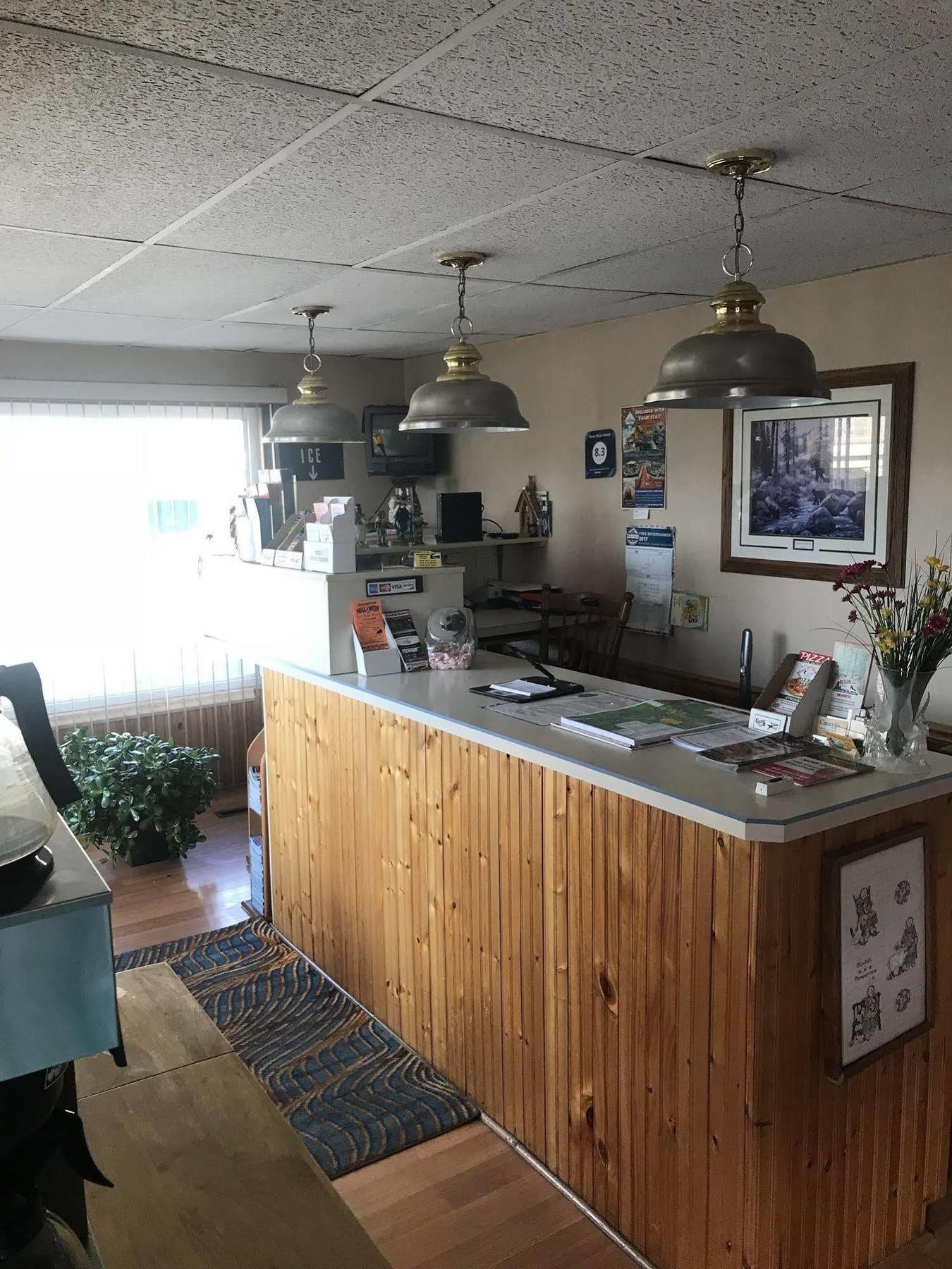 River Road Motel Wisconsin Dells Extérieur photo